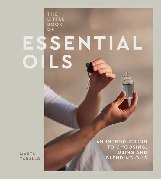 Little Book of Essential Oils - Marta Tarello